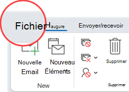 L’onglet Fichier se trouve à l’extrémité gauche des onglets du ruban.