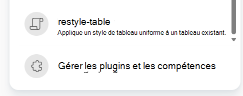 Capture d’écran montrant le choix d’une compétence enregistrée dans le menu plus de l’invite de requête Copilot.