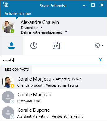 Capture d’écran de la fenêtre Skype Entreprise lors de la recherche d’un contact à ajouter.