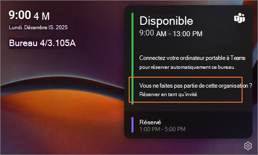 Écran du hub de bureau affichant « Réservé » au lieu d’un nom, car il s’agit d’un invité 