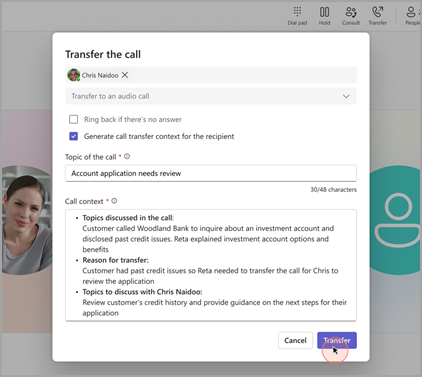 Capture d’écran montrant un transfert d’appel dans Teams avec le résumé Copilot activé.