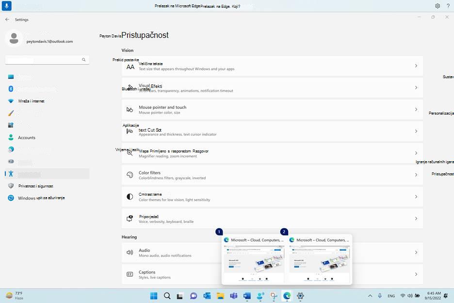 Dvije instance aplikacije s preklapanjem brojeva prikazanima na programskoj traci prilikom korištenja glasovnog pristupa