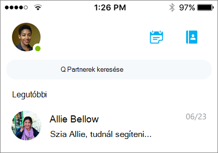 Képernyőkép az iOS Skype Vállalati verzió legutóbbi beszélgetéseiről.