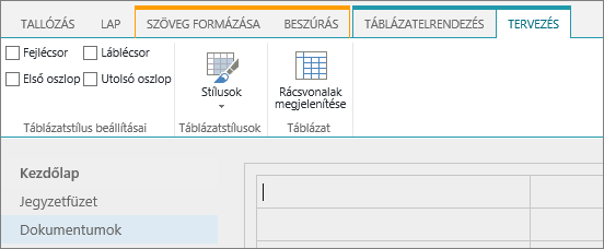Képernyőkép a SharePoint Online menüszalagjáról. A Tervezés lapon bejelölheti a fejlécsorra, a láblécsorra, az első oszlopra és az utolsó oszlopra vonatkozó jelölőnégyzetet, választhat a táblázatstílusok közül, és jelezheti, ha a táblázat rácsvonalakat használ.