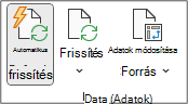 A menüszalag Kimutatás Elemzés lapjának Adatok csoportja. Az Adat csoport az Automatikus frissítés, a Frissítés és az Adatforrás módosítása gombot tartalmazza.