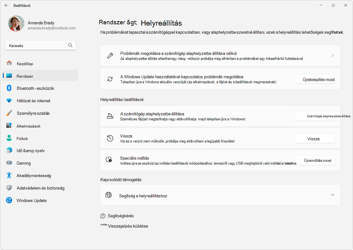 Screenshot of Settings - System - Recovery.