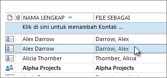 Tahan CTRL dan klik setiap kontak yang ingin Anda hapus