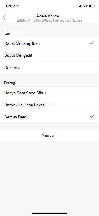 Memperlihatkan layar seluler dengan nama seseorang di bagian atas, serta opsi izin dan opsi berbagi yang tercantum di bawah ini.