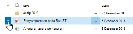 Memilih file dengan mengklik tanda centang di sebelah kiri nama