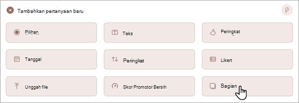 Cuplikan layar yang memperlihatkan cara menambahkan bagian baru ke formulir atau kuis Anda.