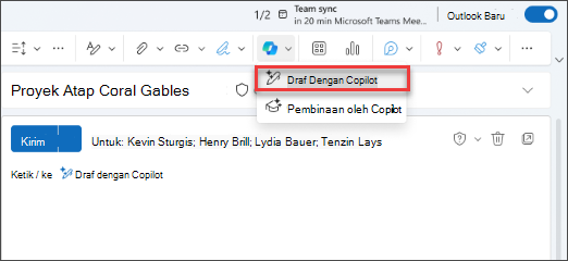 Opsi menu drop-down Buat draf dengan Copilot di Outlook Baru