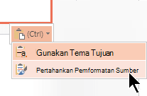 Menempelkan Slide dan Pertahankan Pemformatan Sumber