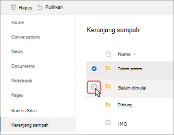 Cuplikan layar memperlihatkan kursor yang mengklik untuk memilih file tertentu.