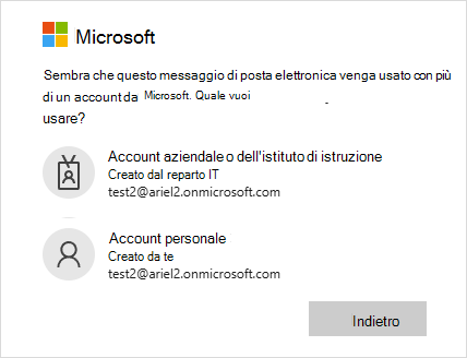 Schermata di accesso con due indirizzi e-mail