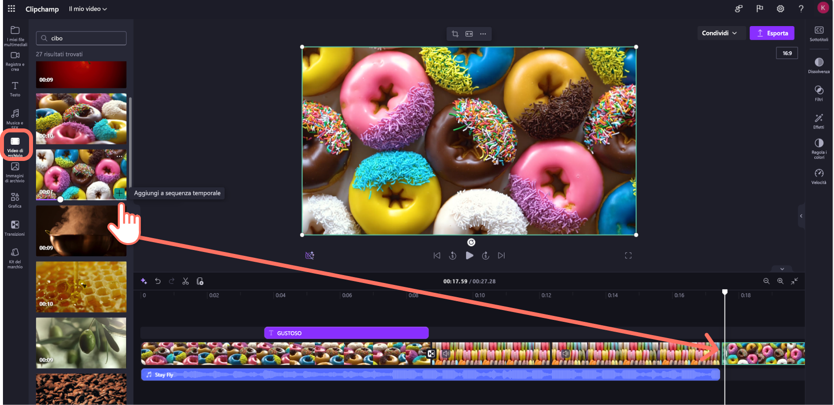 Una screenshot di un utente di Clipchamp per account aziendali che trascina e rilascia video d'archivio nella sequenza temporale.