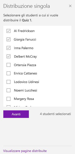 Selezionare gli studenti usando le caselle di controllo.