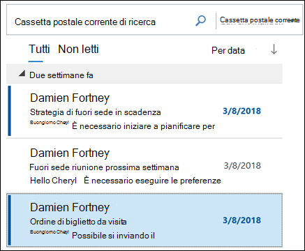 Per impostazione predefinita, il mittente viene visualizzato sopra l'oggetto.