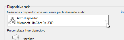 Screenshot che mostra il menu a discesa dei dispositivi audio nella finestra di dialogo Impostazioni dispositivo audio.