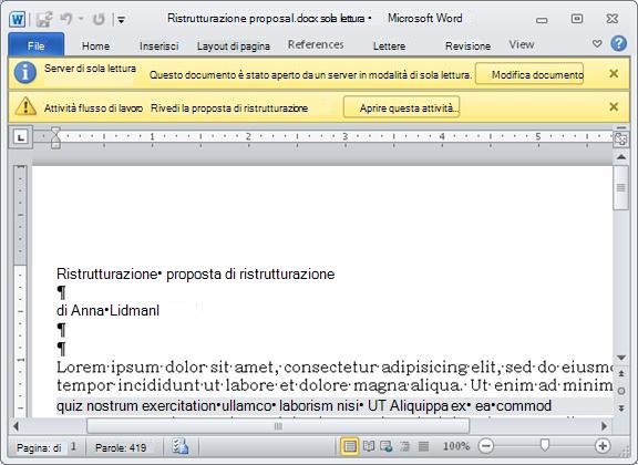 Elemento da rivedere con due barre dei messaggi gialle
