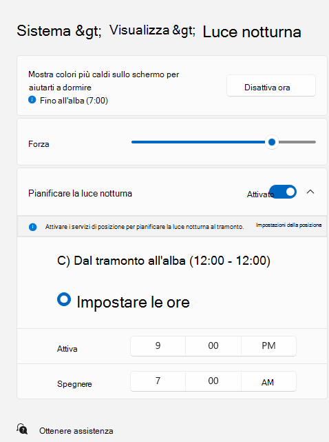 Mostra la pagina Luce notturna, con l'interruttore Pianifica luce notturna attivato e l'opzione Imposta ore selezionata sotto.