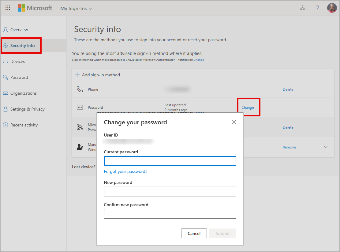 パスワード フィールドが表示されている [パスワードの変更] ページ