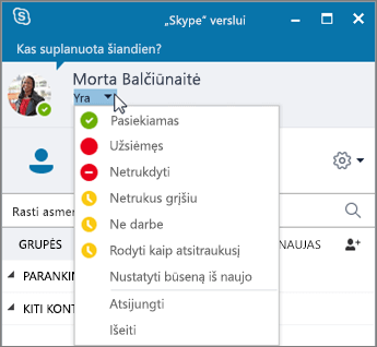 Ekrano nuotrauka, vaizduojanti „Skype“ verslui langą su atidarytu meniu Būsena.
