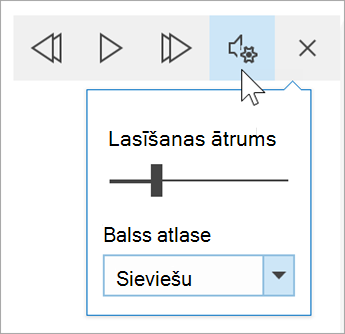 Ekrānuzņēmums ar tīrskata lasītāja balss opciju rīkjoslu. Peles rādītājs tiek virzīts virs iestatījumiem, parādot lasīšanas ātruma pārslēgu un nolaižamo izvēlni balss izvēlei