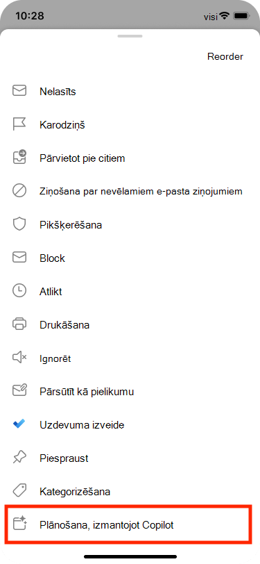 Opciju Ieplānot no e-pasta var atlasīt izvēlnē Citas darbības