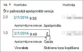 Nolaižamā dialoglodziņa poga Versija