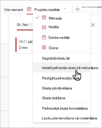 Ekrānuzņēmums, kurā parādīts, kā izvēlēties komandu Iestatīt pašreizējo skatu kā noklusējumu sarakstos.