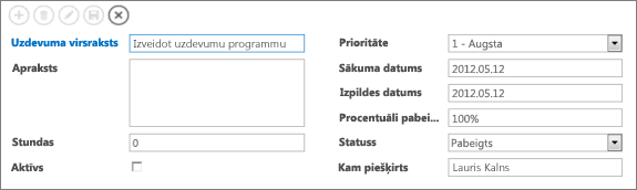 Tipiskās programmas Access vadīklas.