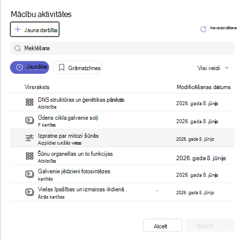 Ekrānuzņēmums ar mācību aktivitātes pievienošanu.