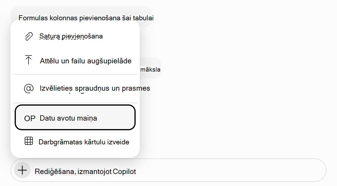 Ekrānuzņēmums ar Copilot programmā Excel uzvednes lauku ar iezīmētu opciju 
