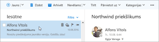 Izvēlnes joslas ekrānuzņēmums.