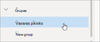 Ekrānuzņēmums ar grupu kreisajā rūtī.