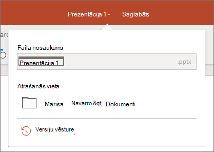 Ekrānuzņēmums, kurā redzama klikšķināšana uz faila nosaukuma virsrakstjoslas centrā pārlūkprogrammas loga augšdaļā.