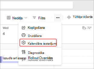 Ekrānuzņēmums, kurā Teams kalendārā izcelti kalendāra iestatījumi.