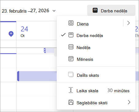 Ekrānuzņēmums ar nolaižamo izvēlni, kurā redzami dažādi kalendāra skati programmā Teams.