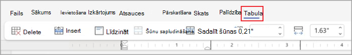 Tabulas cilnes vienkāršotā lentē