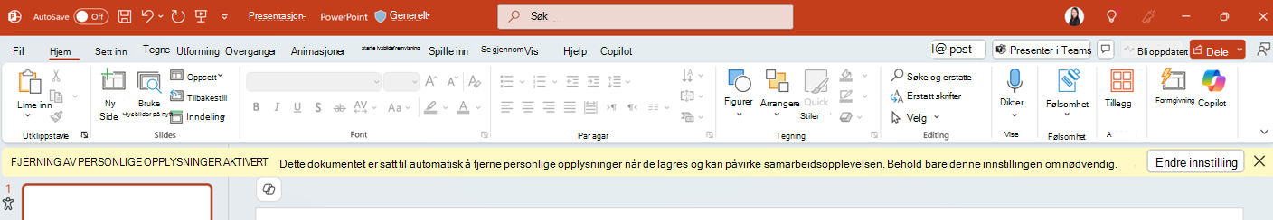 Varselet Fjerning av personlige opplysninger er aktivert i PowerPoint-appen