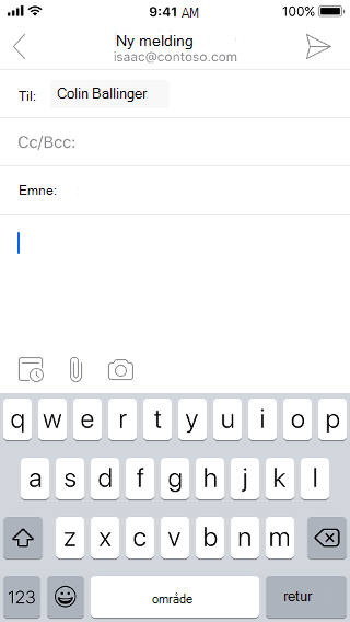 Viser en iOS-skjerm med et e-postutkast. Nedenfor utkastet finner du tre knapper: Calendar, Vedlegg og Kamera.