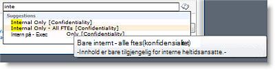 Forklarende tekst hjelper brukerne med å velge den riktige termen.