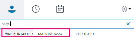 Når du begynner å skrive i søkeboksen i Skype for Business, endres fanene nedenfor til Mine kontakter og skype-katalog.
