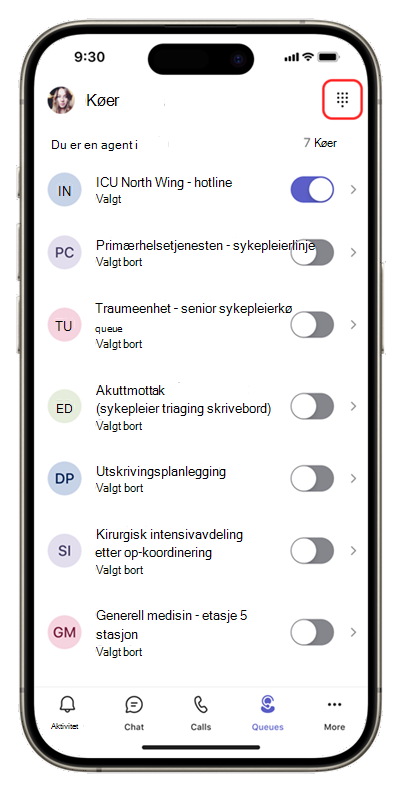 Skjermbilde av Køer-appen på mobil, som viser det numeriske tastaturet øverst til høyre.