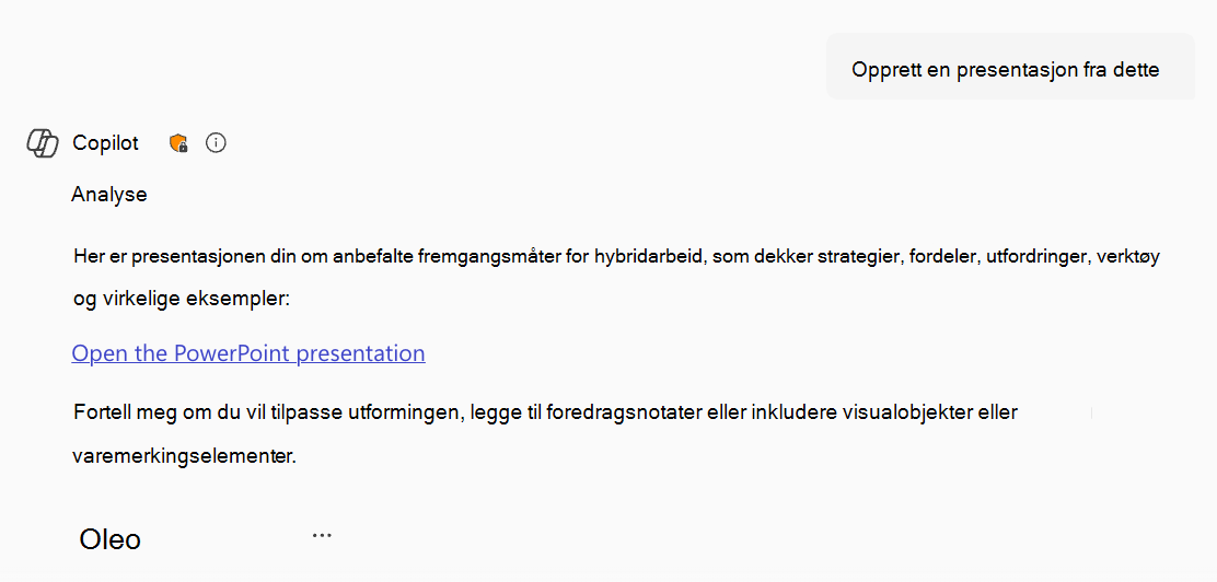 Skjermbilde av Microsoft Copilot som genererer en PowerPoint-presentasjon og gir en kobling tilbake til brukeren.