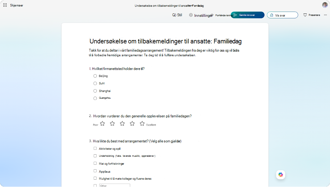 Skjermbilde som viser tilbakemeldingsundersøkelse for ansatte i Microsoft Forms med spørsmål om hendelsesvurdering og tilbakemeldinger.
