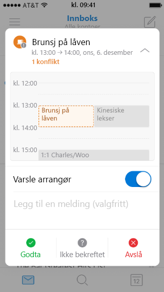 Viser en mobilskjerm med en invitasjon i kalenderen. Skjul-pilen er øverst på skjermen og peker opp.