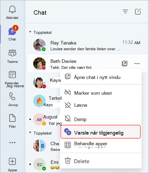 Skjermbilde som viser hvordan du blir varslet når noens status endres fra en chat.