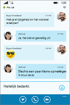 Uiterlijk van het nieuwe Skype voor Bedrijven voor Windows Phone; gespreksvenster