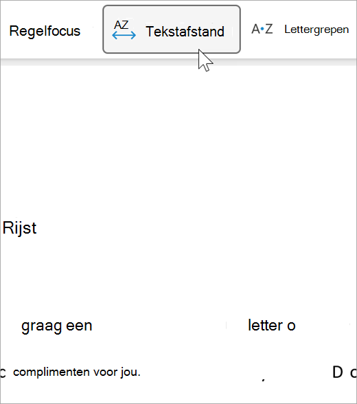 Schermopname van de optie voor tekstafstand van insluitende lezer. Er is een grotere afstand tussen letters en tussen woorden